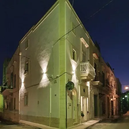 Dimora Della Nonna-luxury Πανσιόν